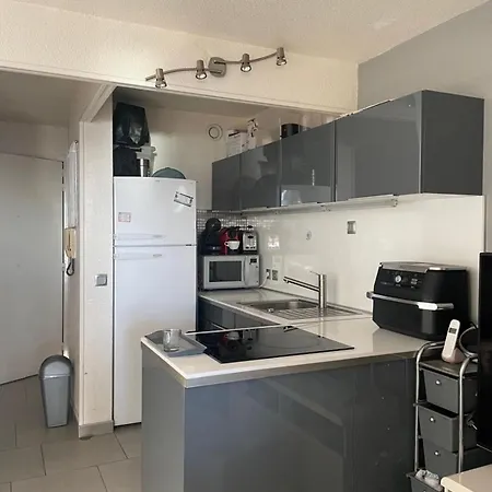 Sea View Apartment, Center Fréjus